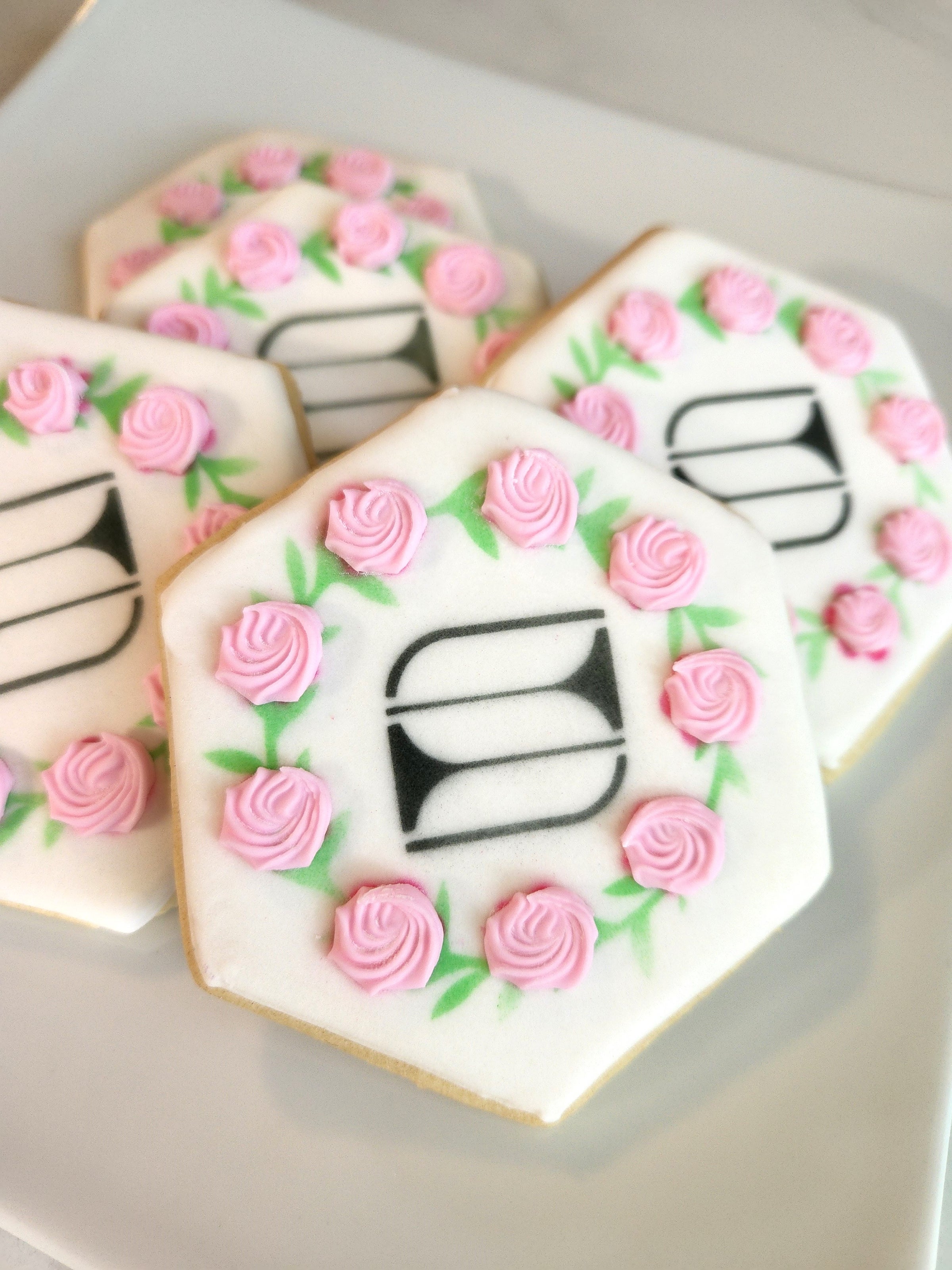 Custom Sugar Cookies - Custom Cookie Set - Detailed – Ooh La La  Confectionery